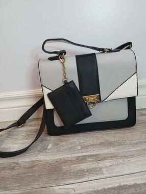 ARDENE Tri-Color Colorblock Crossbody Bag - New with Detachable Card Case